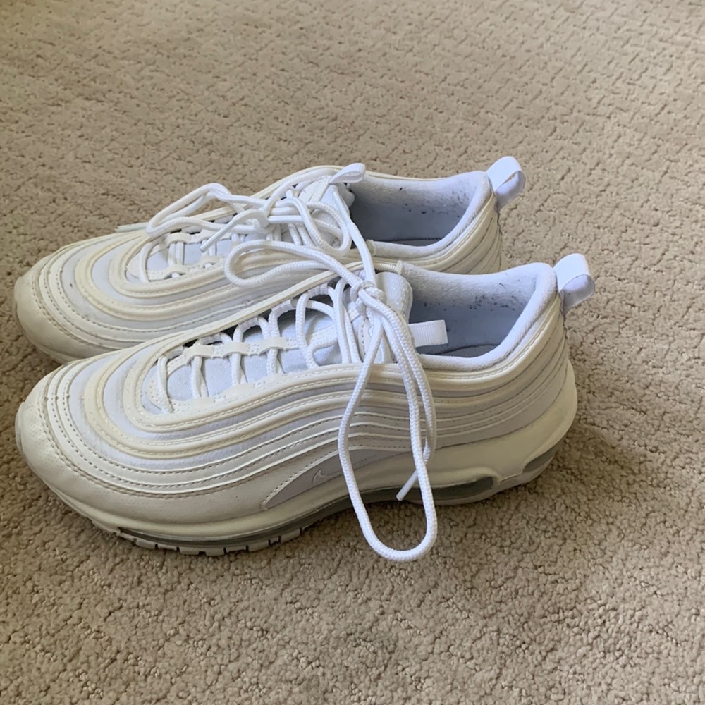 Youth size 6 Nike air max 97